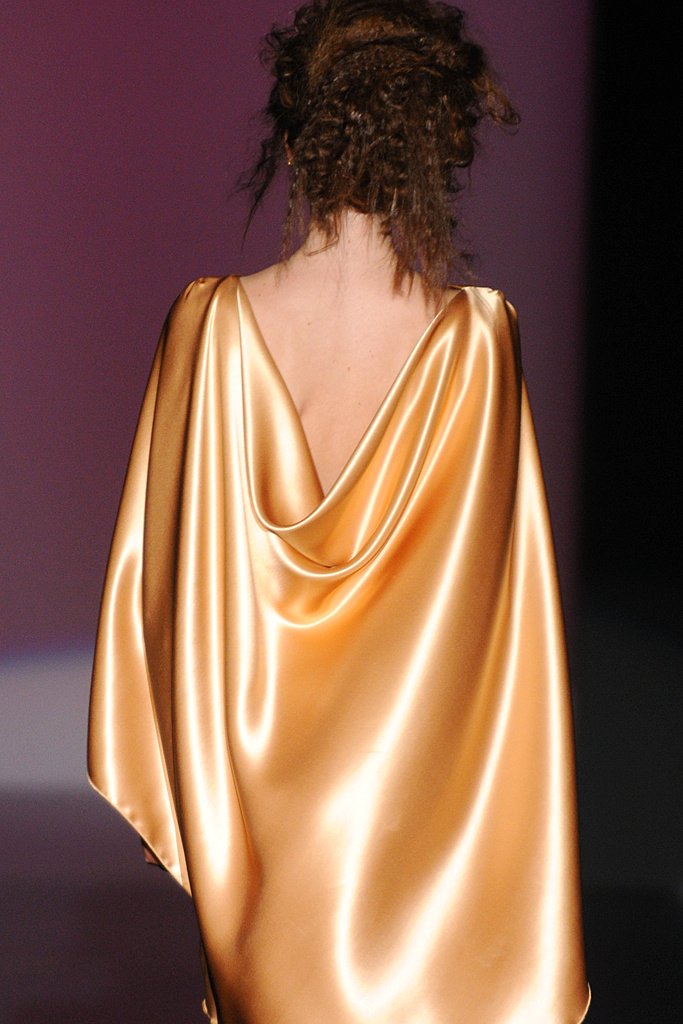 Isabel Zapardiez 2013春夏系列婚纱礼服发布秀(细节部分) - Spring / Summer 2013