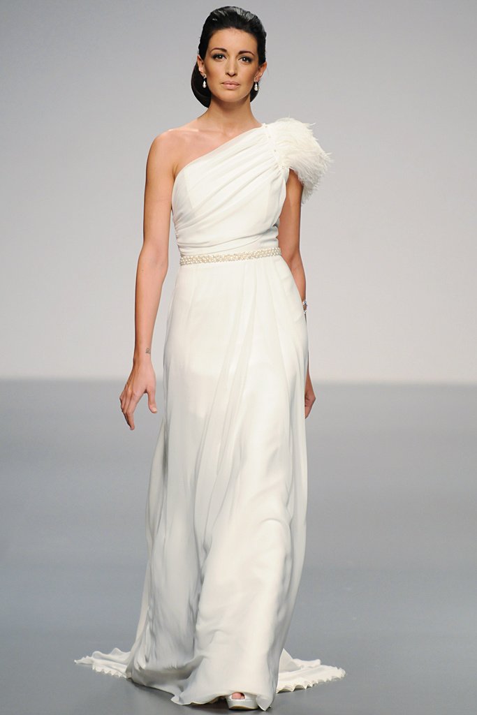 阿娜·托雷斯 Ana Torres 2013春夏系列婚纱礼服发布秀 - Spring / Summer 2013