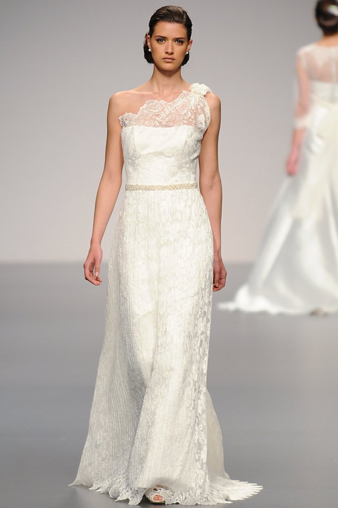 阿娜·托雷斯 Ana Torres 2013春夏系列婚纱礼服发布秀 - Spring / Summer 2013