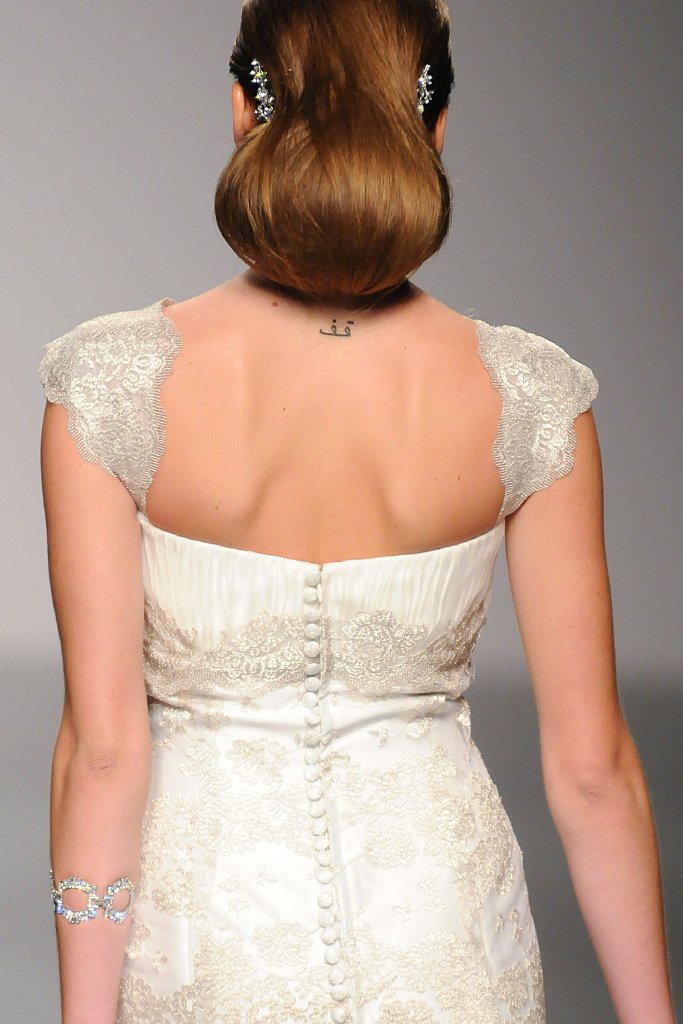 阿娜·托雷斯 Ana Torres 2013春夏系列婚纱礼服发布秀(细节部分) - Spring / Summer 2013