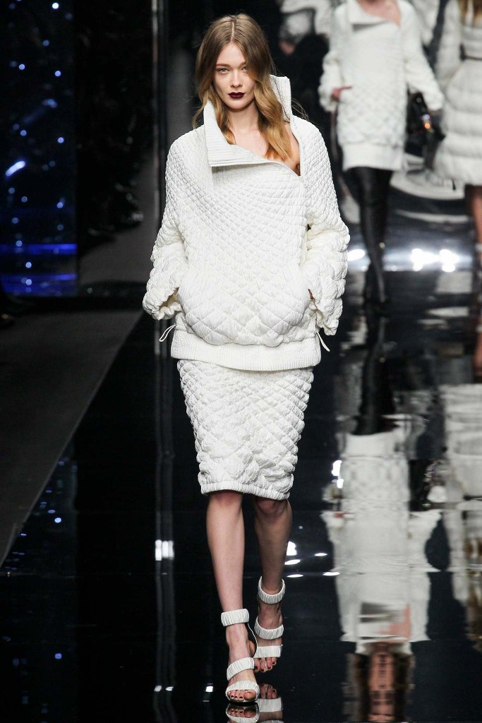 艾尔玛诺·谢尔维诺 Ermanno Scervino 2015/16秋冬系列时装发布秀 - Milan Fall 2015