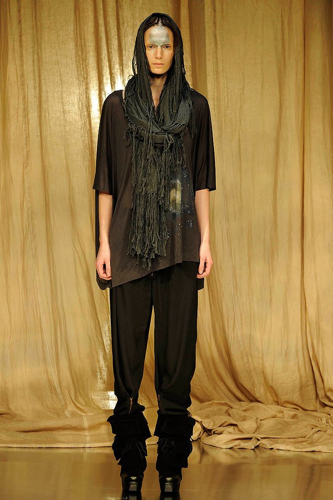 艾克妮 Acne Studios 2010春夏高级成衣系列时装发布秀 — Paris Spring 2010