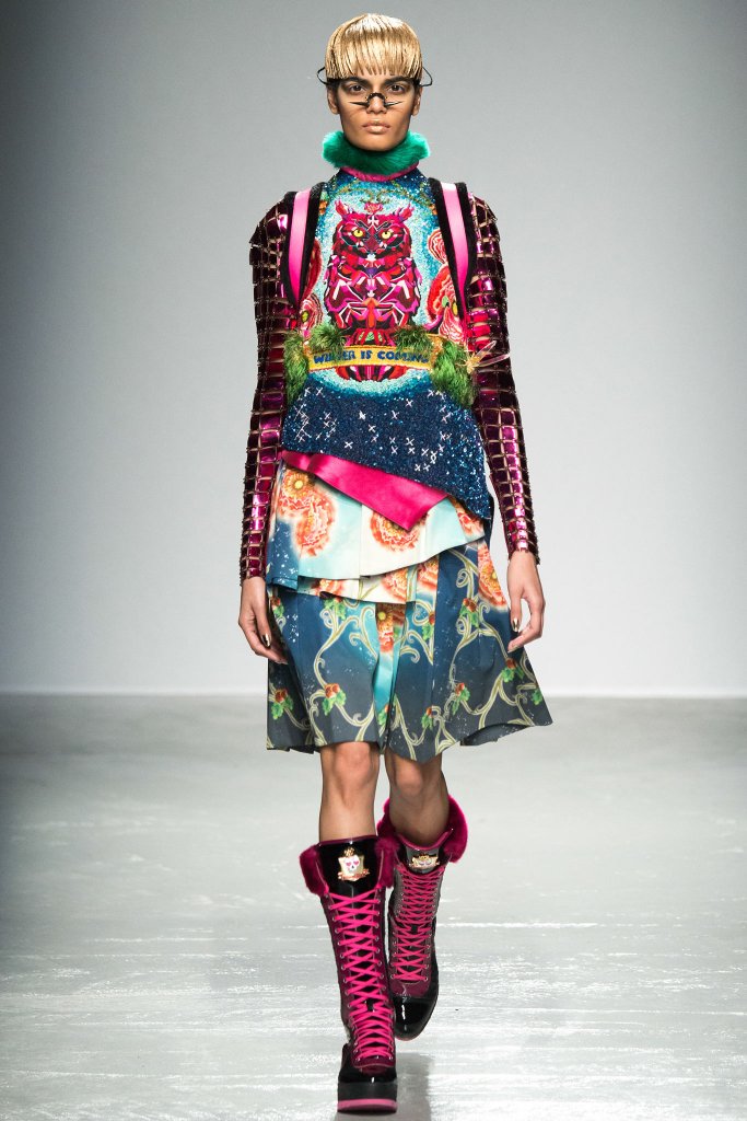 曼尼什·阿若拉 Manish Arora 2015/16秋冬系列时装发布秀 - Paris Fall 2015
