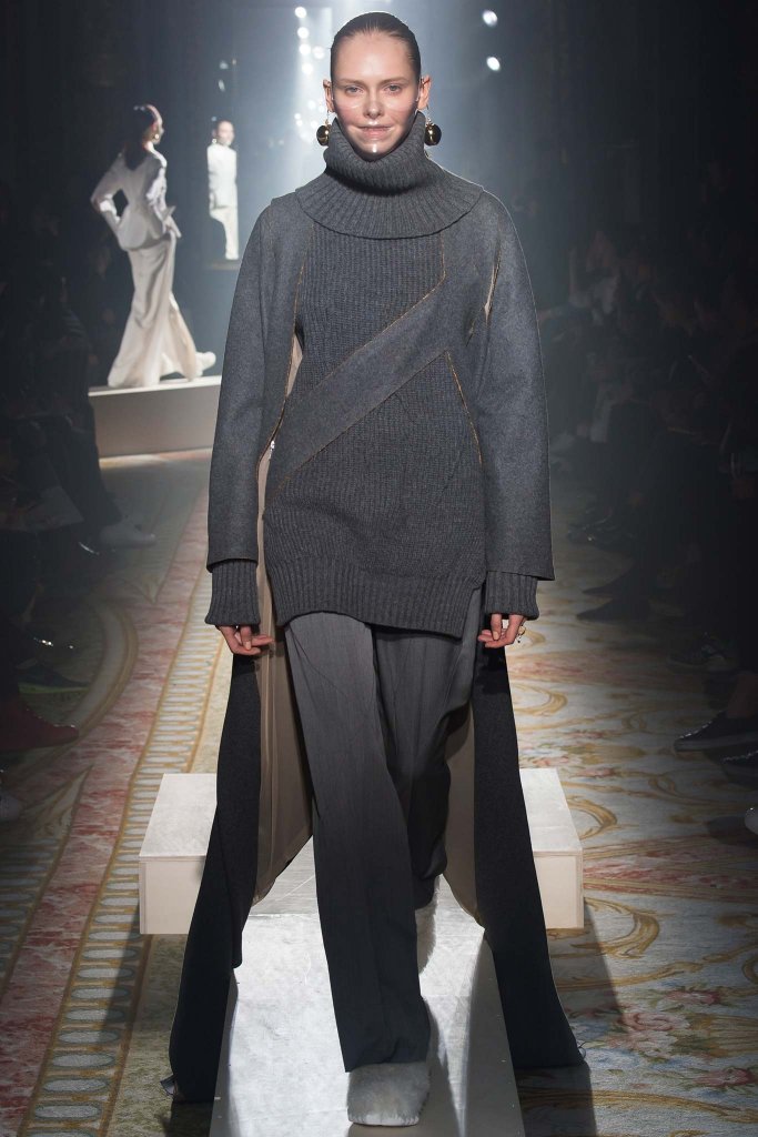 高桥盾UC Undercover 2015/16秋冬系列时装发布秀 - Paris Fall 2015