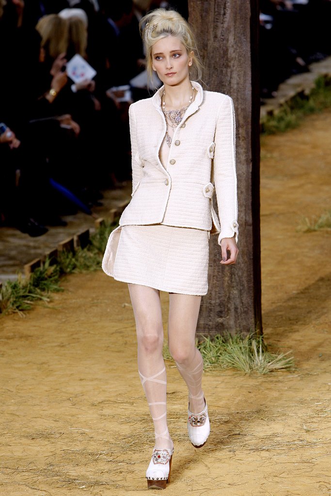 香奈尔 Chanel 2010春夏高级成衣系列时装发布秀 — Paris Spring 2010