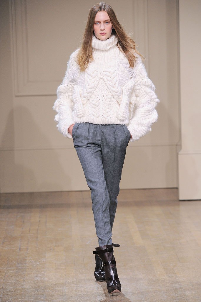 朱利安·麦克唐纳德   Julien Macdonald   2010/2011秋冬高级成衣系列时装发布秀 —  London Fall 2010