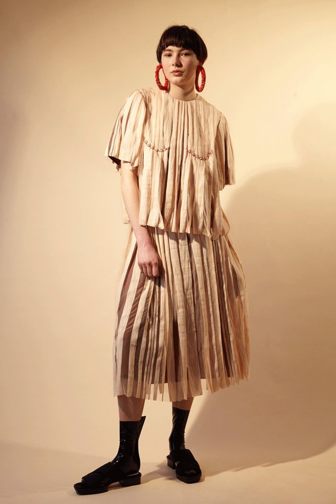 Shao Yen 2015/16秋冬系列时装Lookbook - Autumn (Fall) / Winter 2015