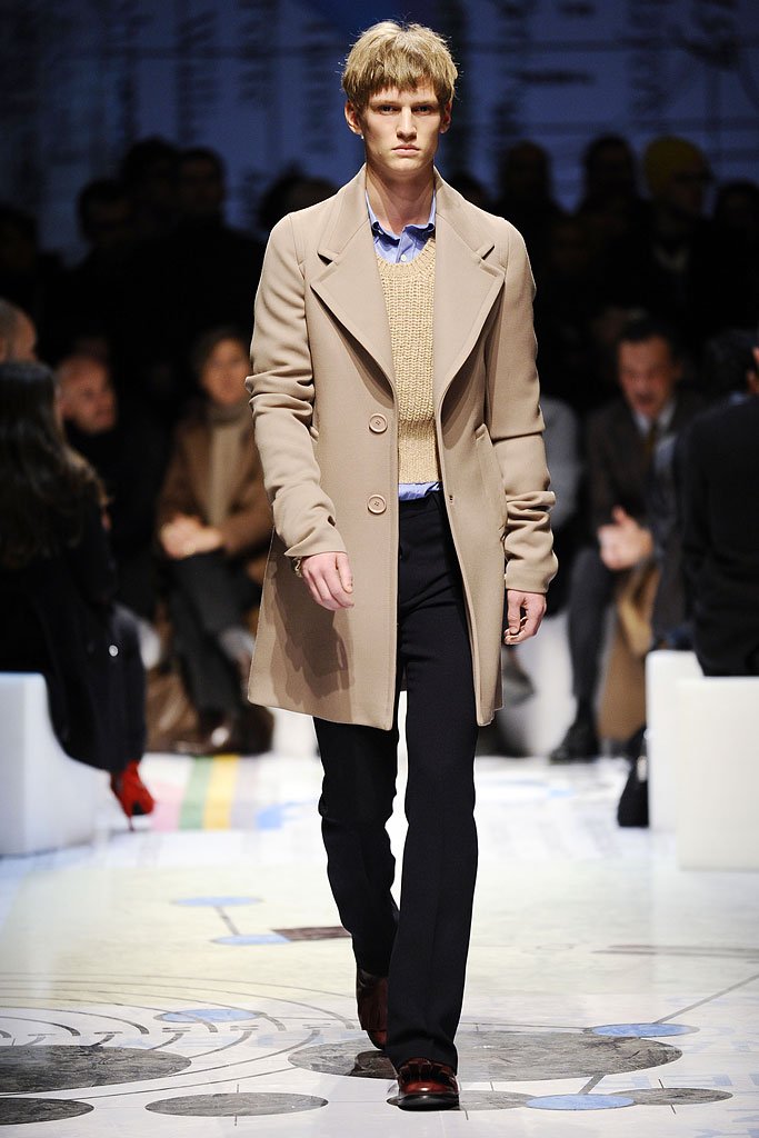 普拉达  prada   2010/11秋冬系列男装发布秀 - milan   fall 2010