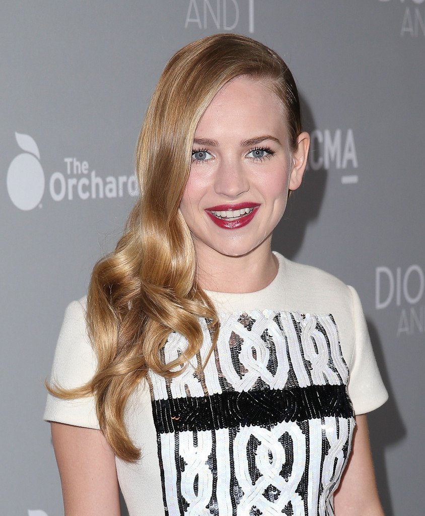 布丽特妮·罗伯森 Britt Robertson