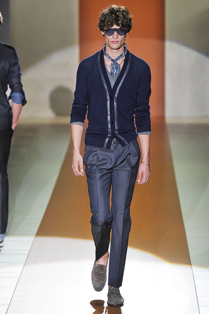 古驰 Gucci 2011春夏男装发布秀 -Milan Spring / Summer 2011 Men's-天天时装-口袋里的时尚指南