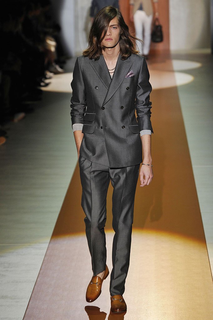 古驰 Gucci 2011春夏男装发布秀 -Milan Spring / Summer 2011 Men's-天天时装-口袋里的时尚指南