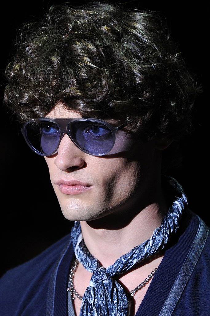 古驰 Gucci 2011春夏男装发布秀(细节部分) -Milan Spring / Summer 2011 Men's-天天时装-口袋里的时尚指南
