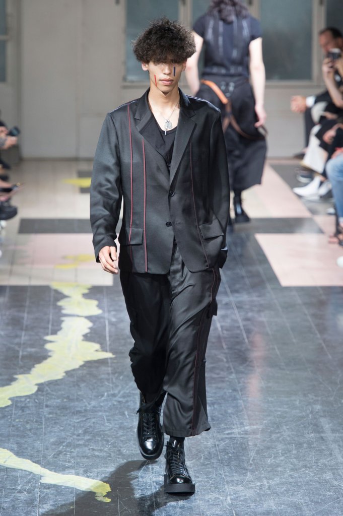 山本耀司 Yohji Yamamoto 2016春夏系列男装发布秀 - Paris Spring 2016 Menswear