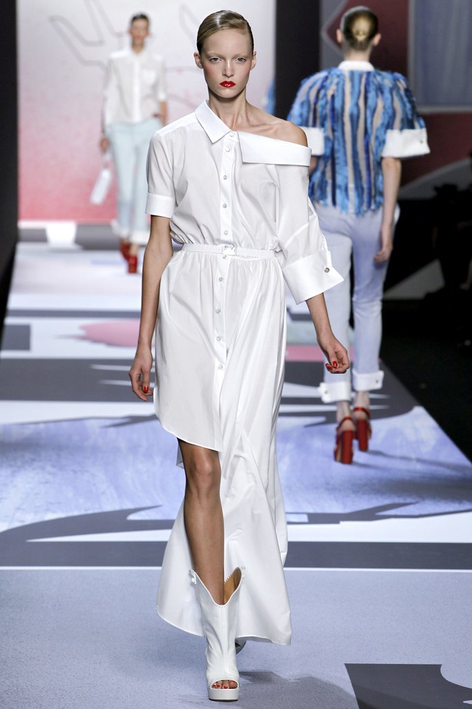  维果罗夫   Viktor & Rolf    2011春夏高级成衣系列时装发布秀 — Paris  Spring 2011
