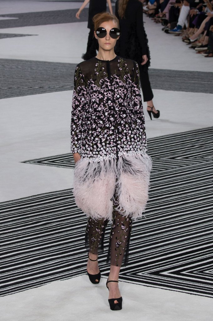 詹巴迪斯塔·瓦利 Giambattista Valli 2015/16秋冬高级定制发布秀－Couture Fall 2015