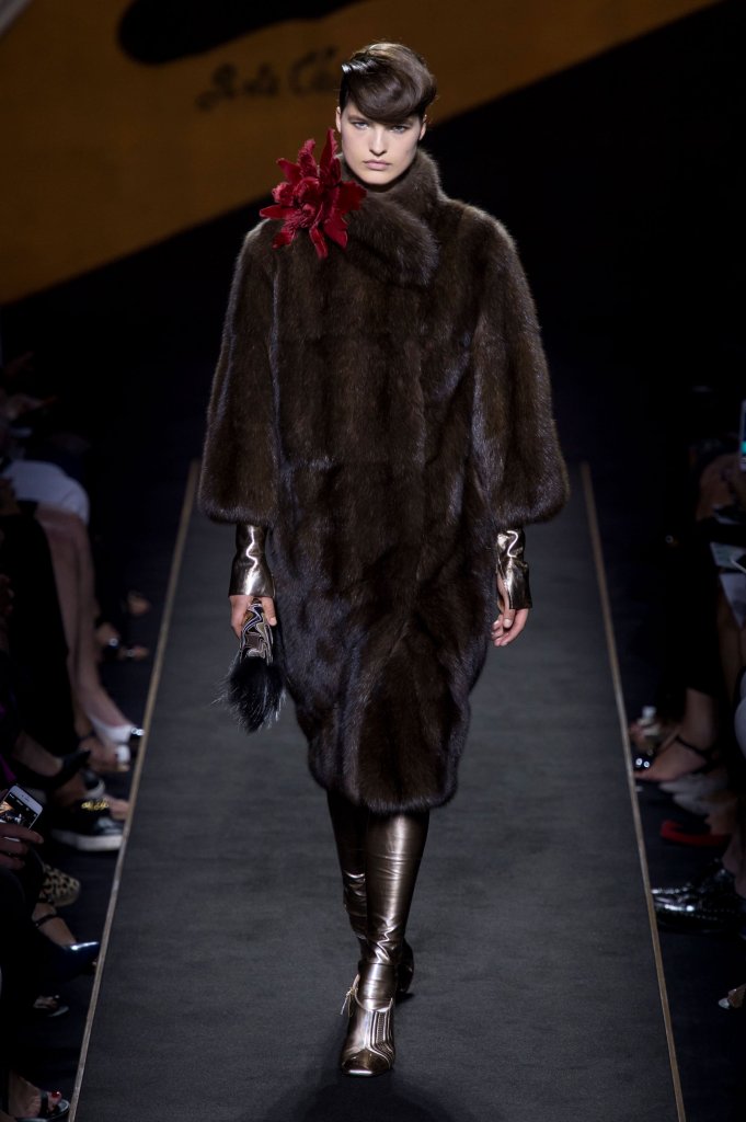 芬迪 Fendi 2015/16秋冬高级定制发布秀－Couture Fall 2015