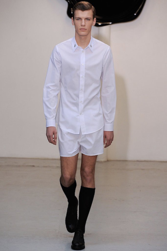 维果罗夫  viktor & rolf   2011秋冬系列男装发布秀 - paris