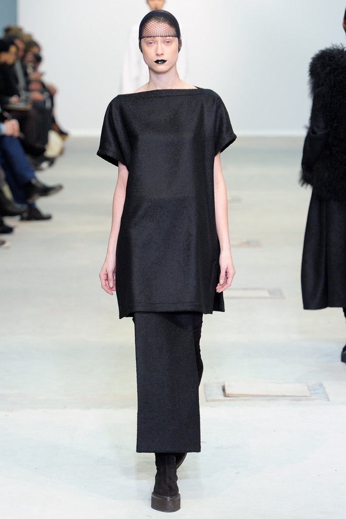 Damir Doma   2011秋冬高级成衣系列时装发布秀 — Paris Fall 2011