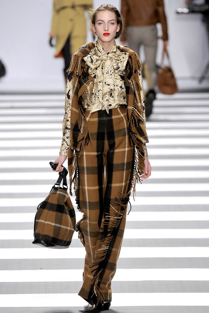 JC de Castelbajac  2011秋冬高级成衣系列时装发布秀 — Paris  Fall 2011