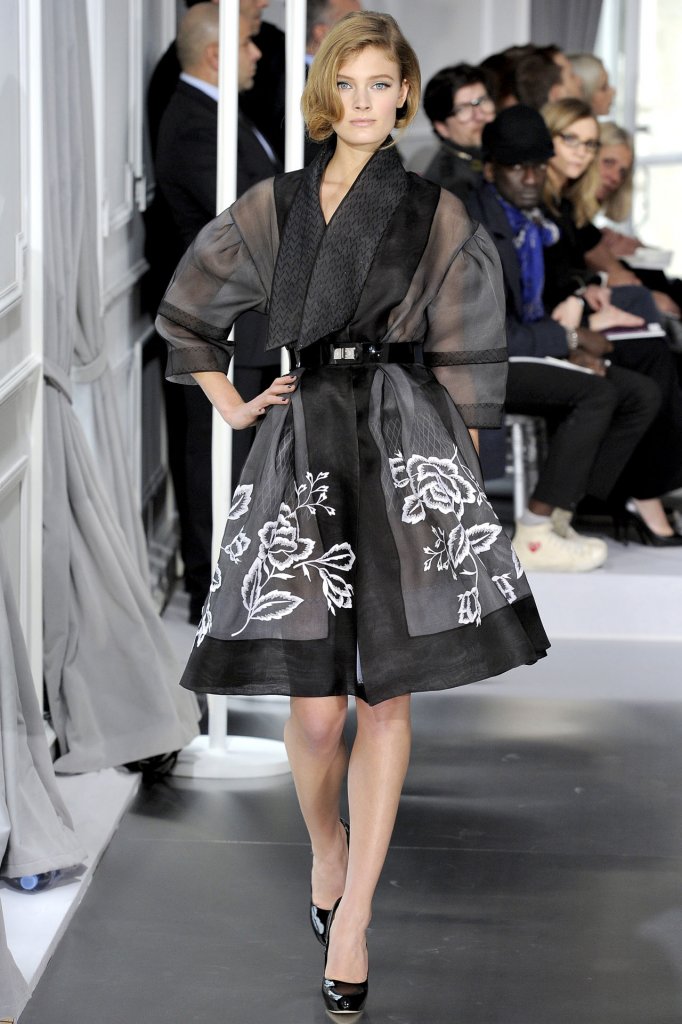 克里斯汀·迪奥 Christian Dior 2012春夏高级定制系列时装发布秀 - Couture Spring 2012