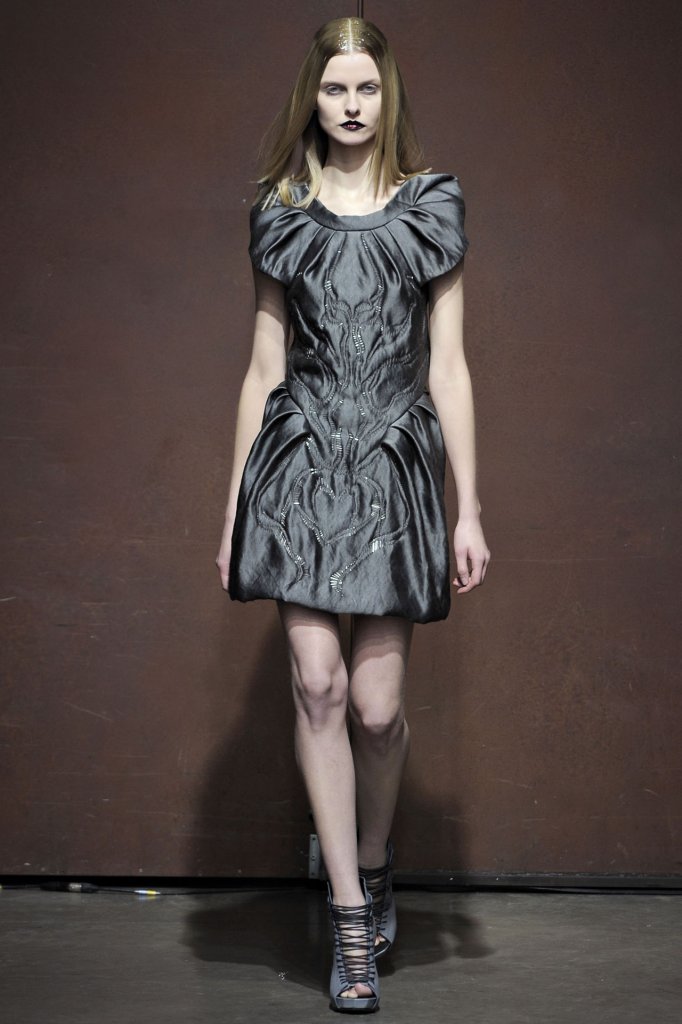 殷亦晴 Yiqing Yin 2012春夏高级定制系列时装发布秀 - Couture Spring 2012