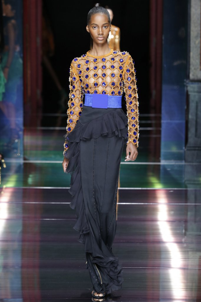 2016春夏 巴尔曼 法国 巴黎 女装 走秀