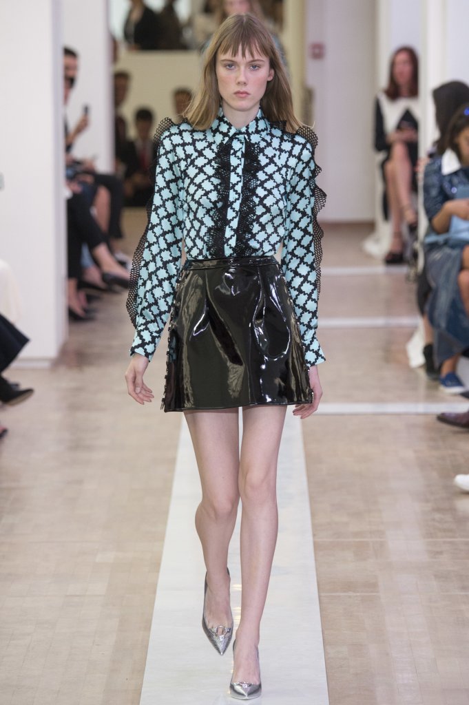 伊曼纽尔·温加罗 Emanuel Ungaro 2016春夏系列时装发布秀 - Paris Spring 2016