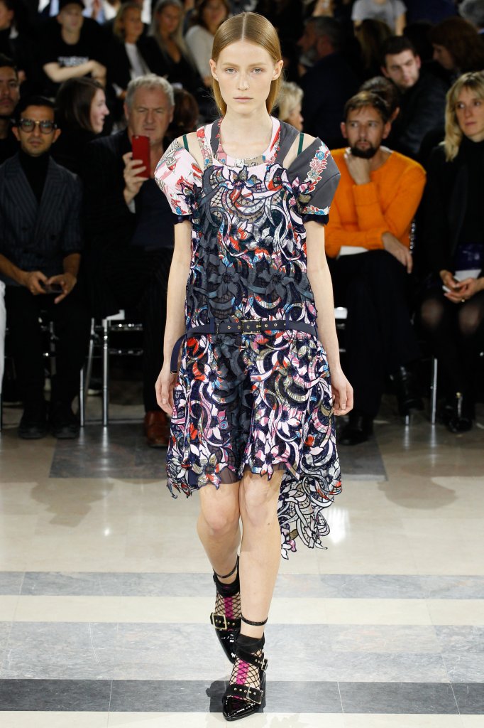 Sacai 2016春夏系列时装发布秀 - Paris Spring 2016
