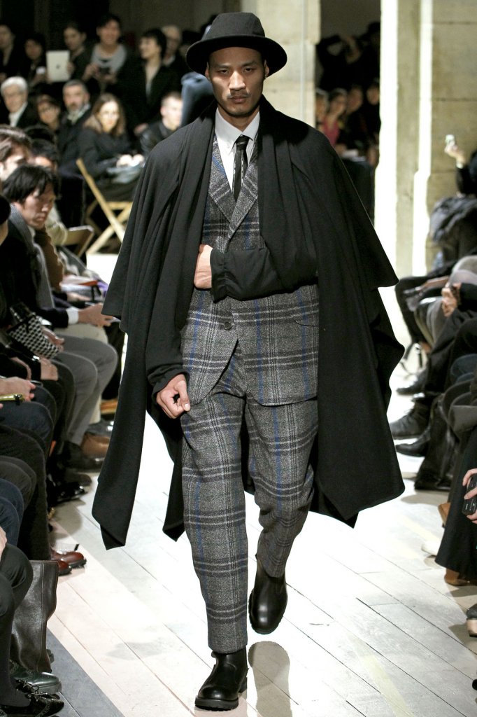 Yohji Yamamoto 2012/13秋冬系列男装发布秀 - Paris Fall 2012 Menswear