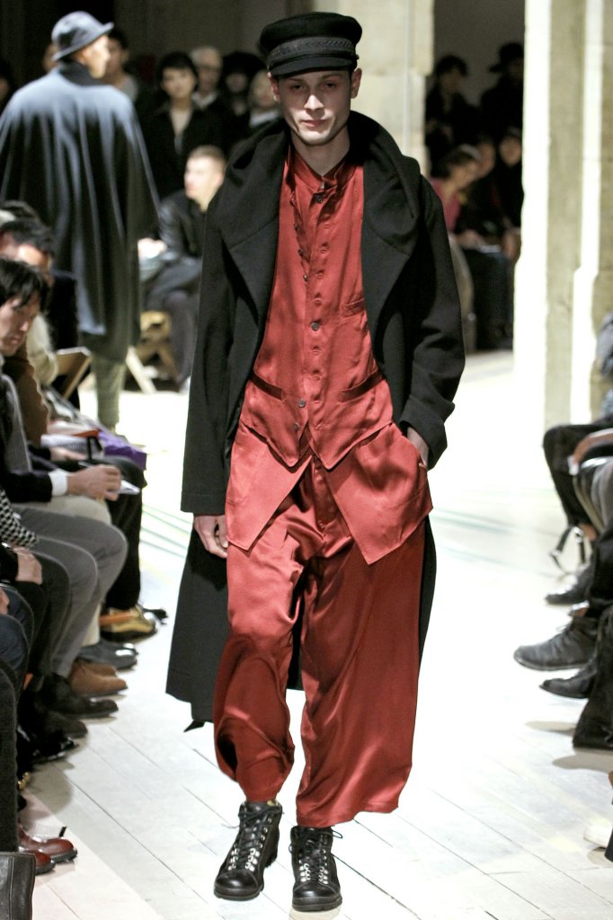 Yohji Yamamoto 2012/13秋冬系列男装发布秀 - Paris Fall 2012 Menswear