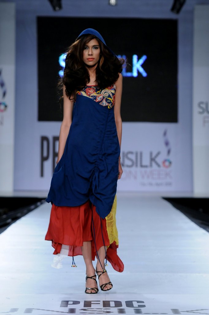 Fnk Asia 2012春夏高级成衣系列时装发布秀 — Lahore Spring 2012