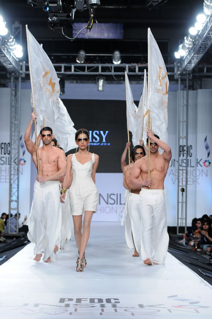 HSY 2012春夏高级成衣系列时装发布秀 — New York Spring 2012