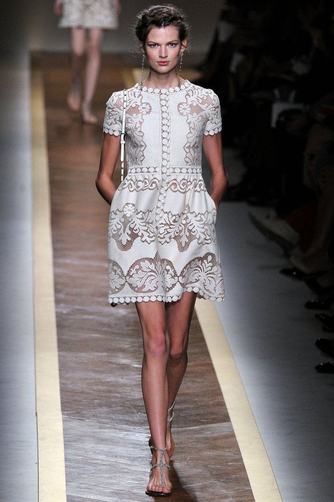 华伦天奴 Valentino 2012春夏高级成衣系列时装发布秀 — Paris Spring 2012