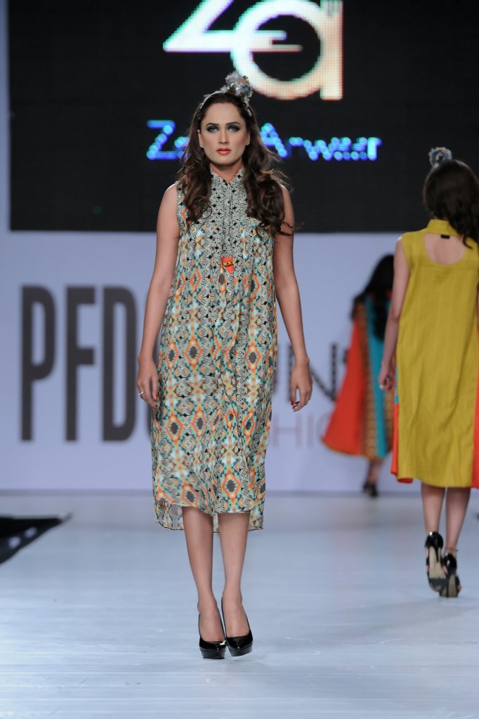 Zonia Anwaar 2012春夏高级成衣系列时装发布秀 — Lahore Spring 2012