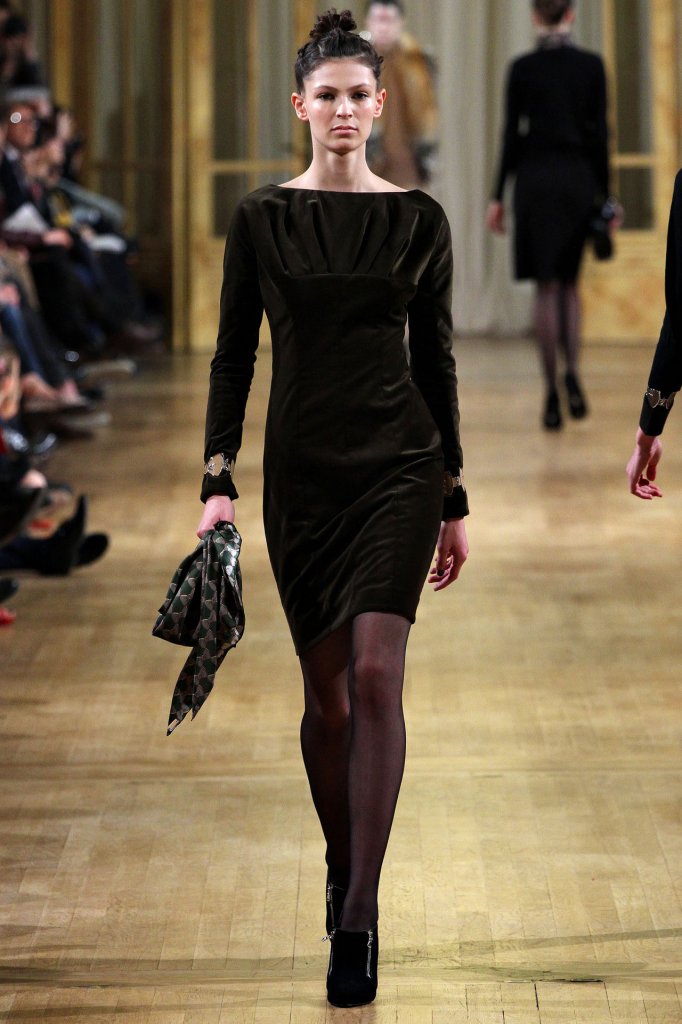 Alexis Mabille 2012/13秋冬系列时装发布秀 -Paris Fall 2012