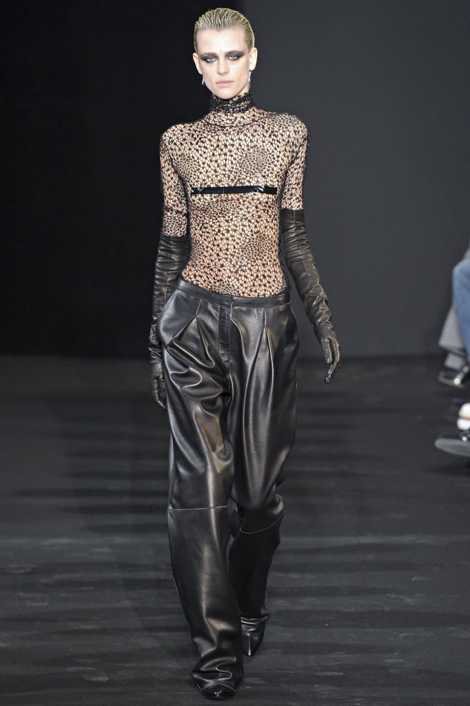 Costume National 2012/13秋冬系列时装发布秀 - Paris Fall 2012