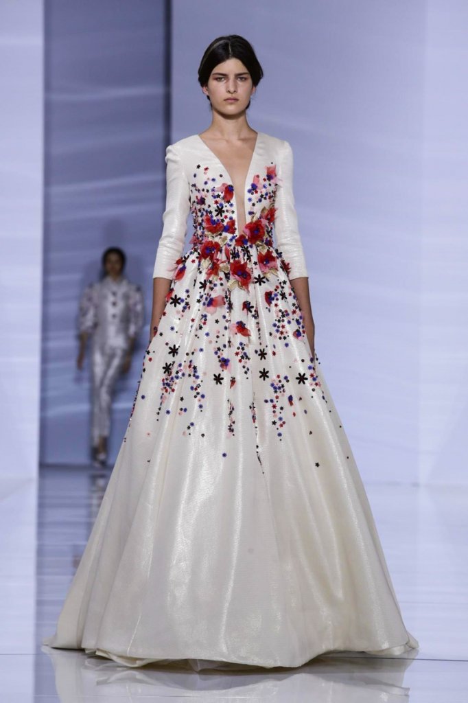 乔治斯·荷拜卡 Georges Hobeika 2015/16秋冬高级定制发布秀－Couture Fall 2015