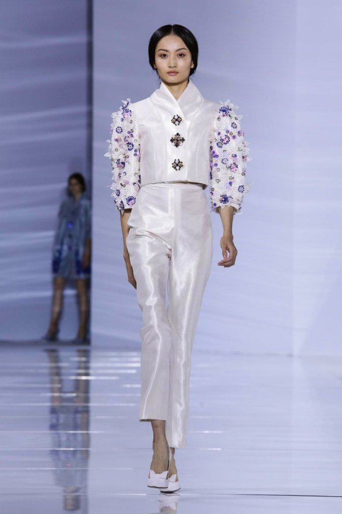 乔治斯·荷拜卡 Georges Hobeika 2015/16秋冬高级定制发布秀－Couture Fall 2015