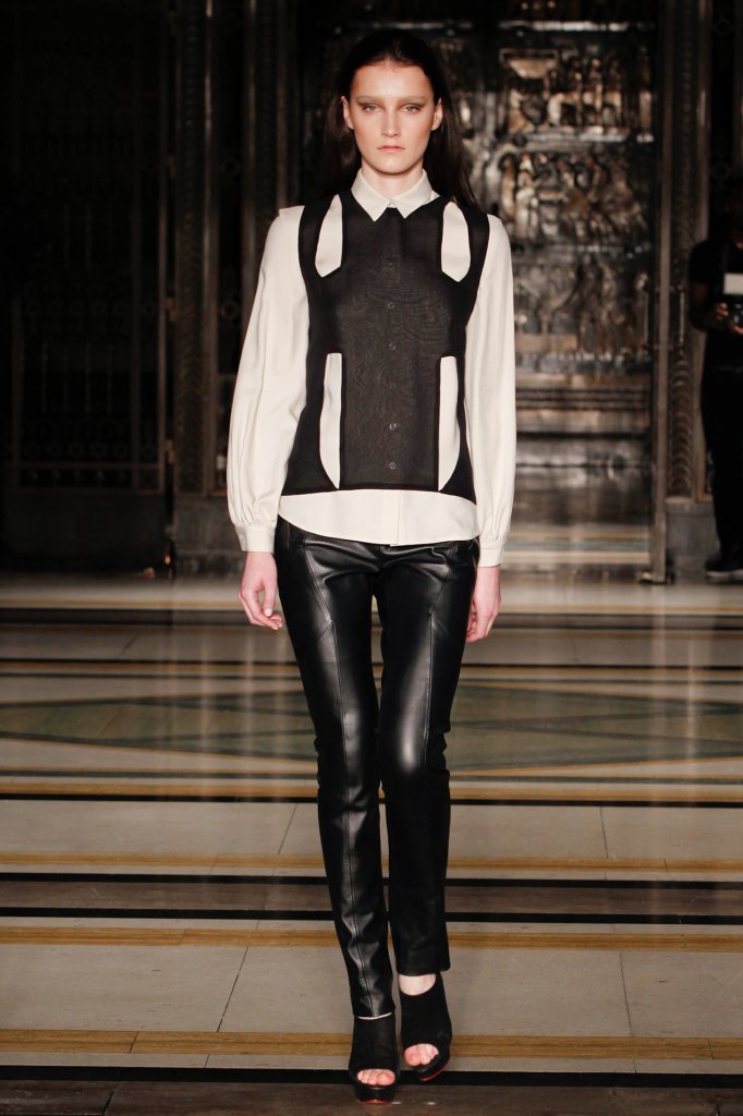 Krystof Strozyna 2012/13秋冬系列时装发布秀 - London Fall 2012