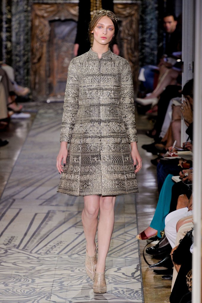 华伦天奴 Valentino 2011/12秋冬高级定制发布秀 - Couture Fall 2011