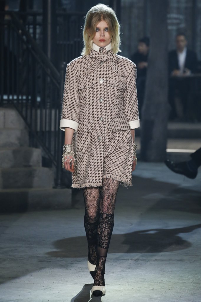 香奈儿 chanel 2016早秋"巴黎—罗马"高级手工坊系列发布秀