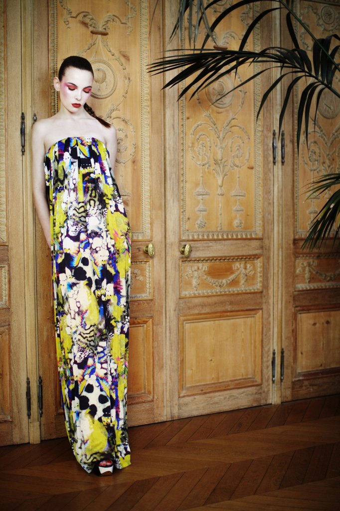 伊曼纽尔·温加罗 Emanuel Ungaro 2012早春度假系列时装Lookbook(Resort 2012)