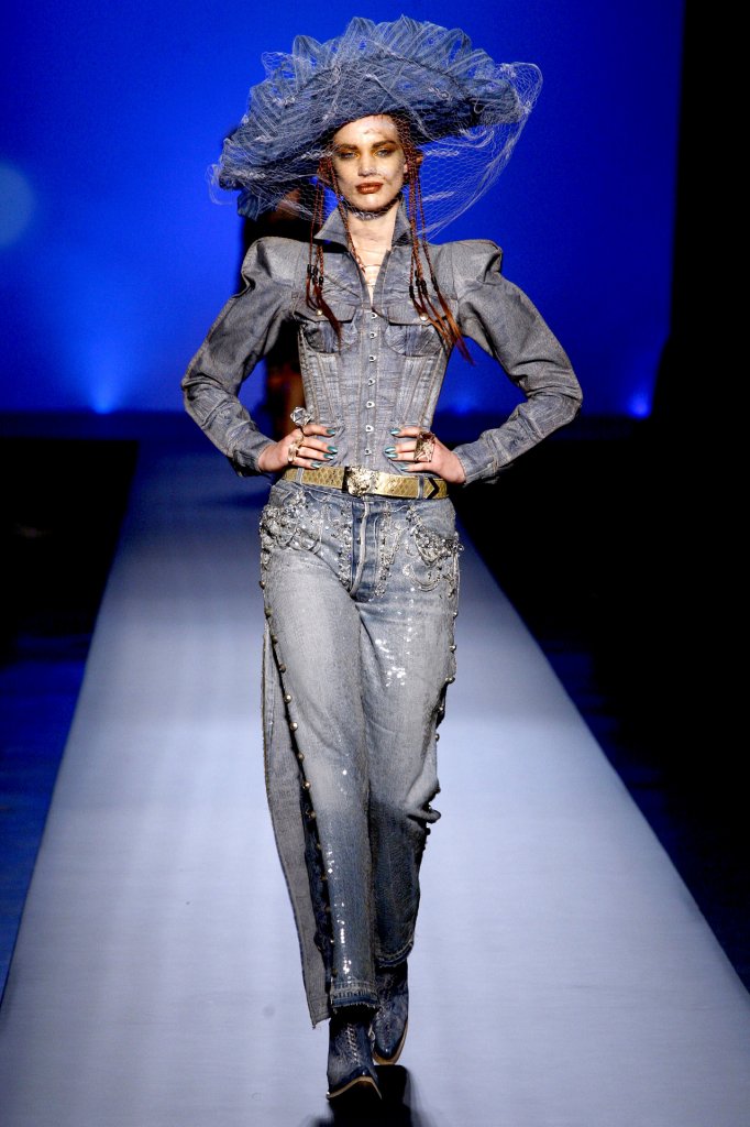 高缇耶 Jean Paul Gaultier 2010春夏高级定制发布秀 - Couture Spring 2010