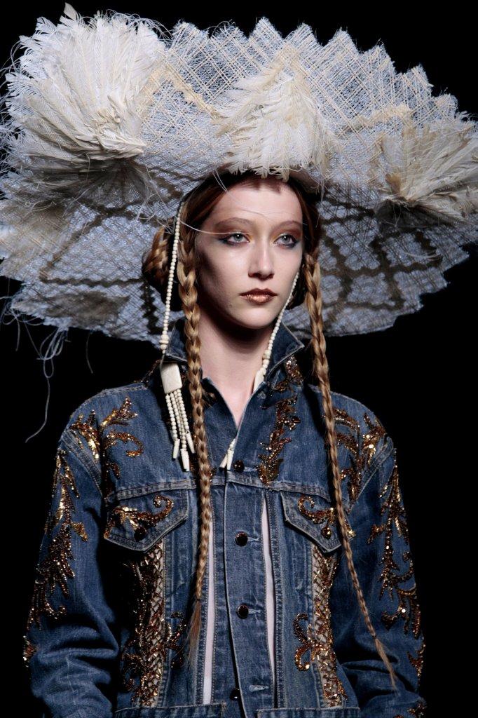 高缇耶 Jean Paul Gaultier 2010春夏高级定制发布秀(细节) - Couture Spring 2010