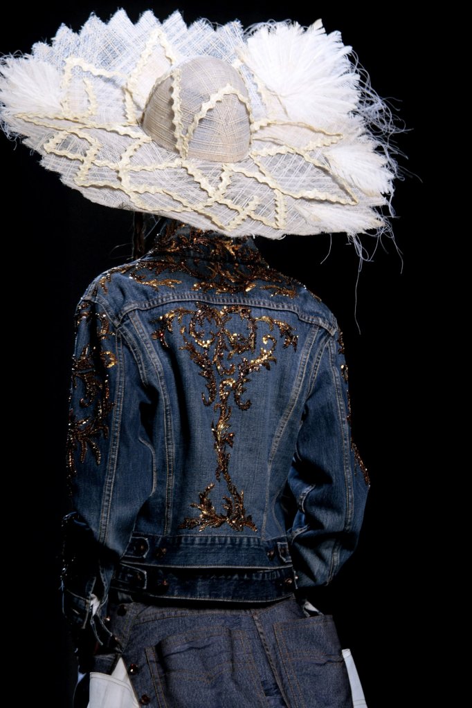 高缇耶 Jean Paul Gaultier 2010春夏高级定制发布秀(细节) - Couture Spring 2010