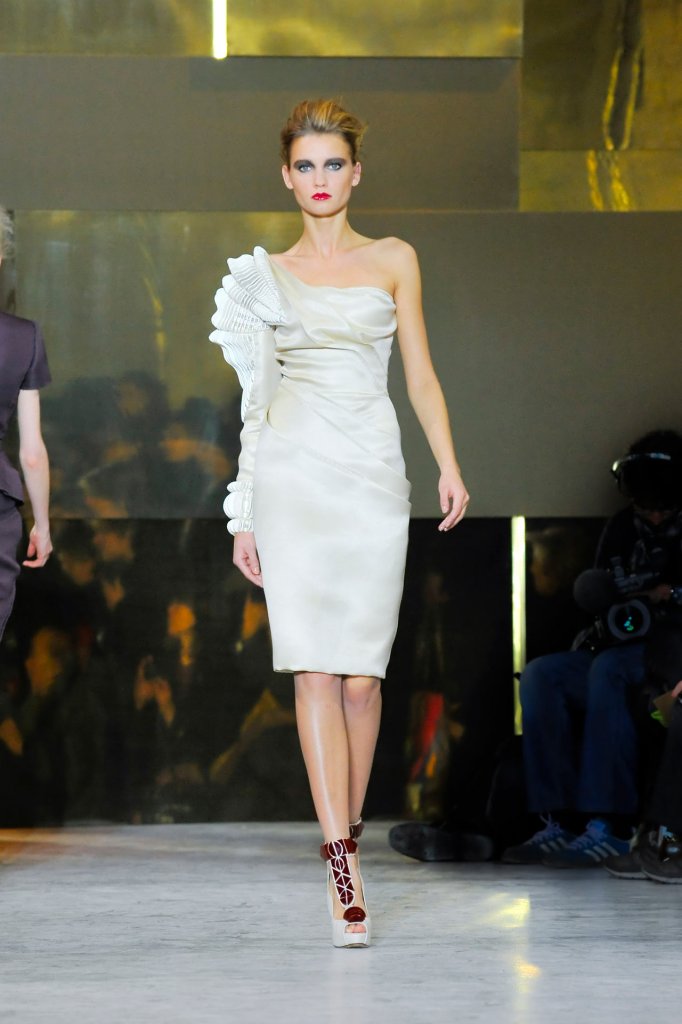 斯蒂芬·罗兰 Stéphane Rolland 2010春夏高级定制发布秀 - Couture Spring 2010