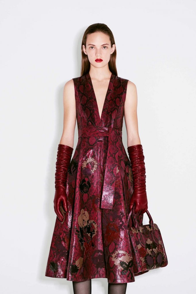 亚历山大·麦昆 Alexander McQueen 2016早秋系列Lookbook(Pre-Fall 2016)