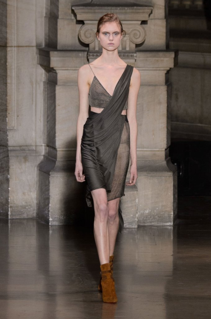 2016春夏高级定制 殷亦晴 法国 巴黎 女装 酒会礼服裙 裙子 服装 走秀