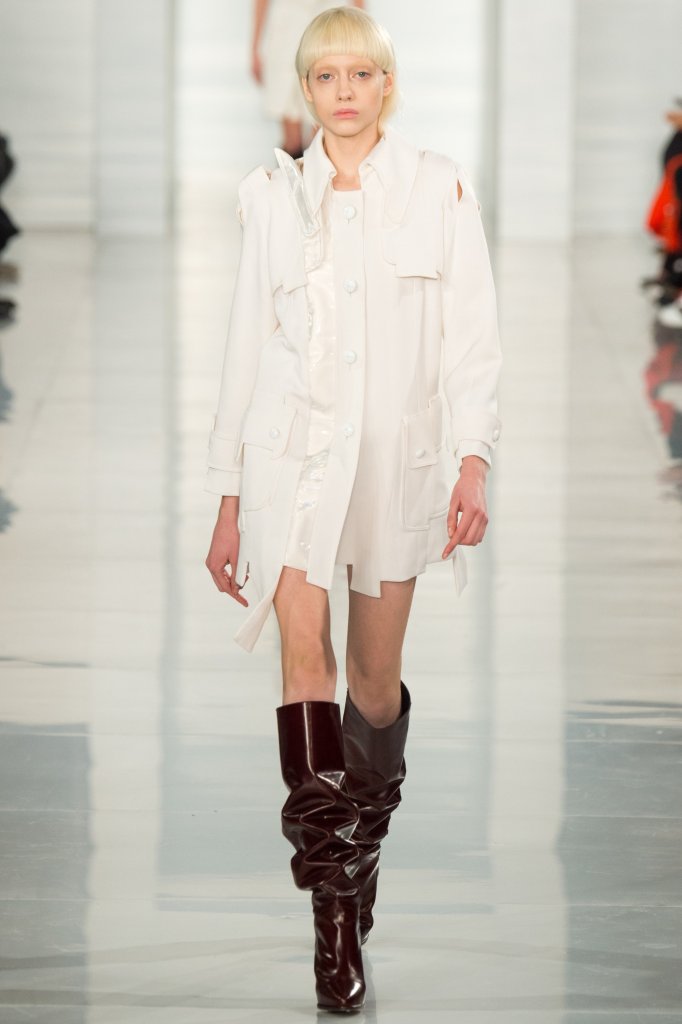 梅森·马丁·马吉拉 Maison Martin Margiela 2016春夏高级定制发布秀 - Couture Spring 2016