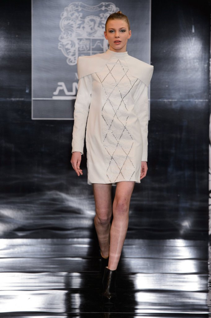 夸张立体肩线 - 肩袖设计shoulder & sleeve design - 天天时装-口袋